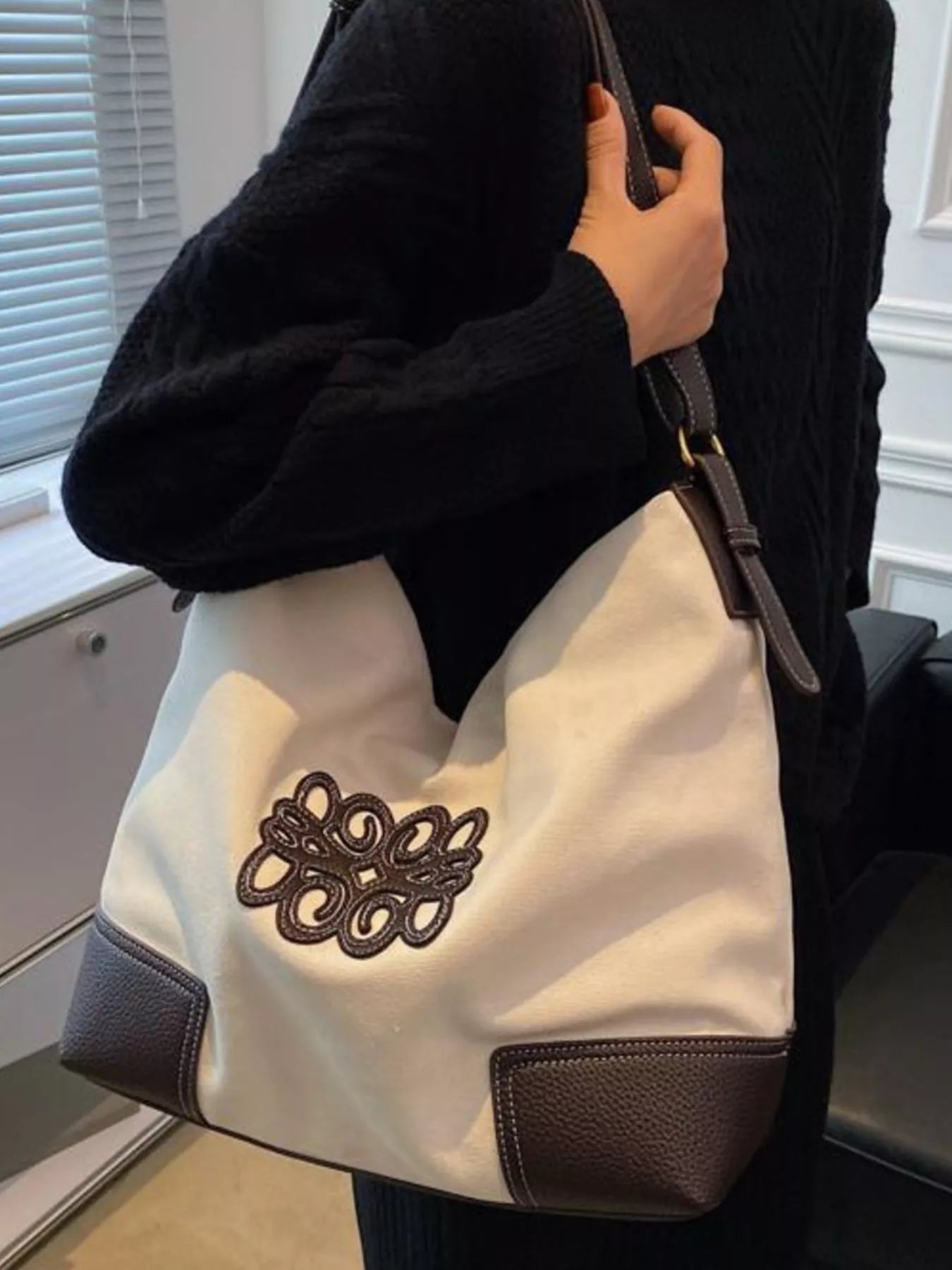 049c3472-016a-4ec5-820c-b7602b336e4c-Max-Origin